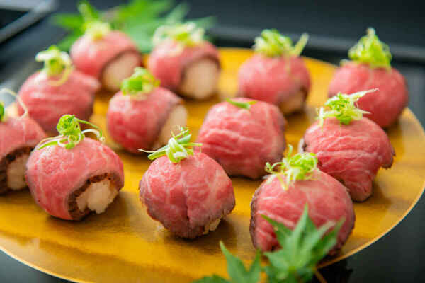 肉寿司