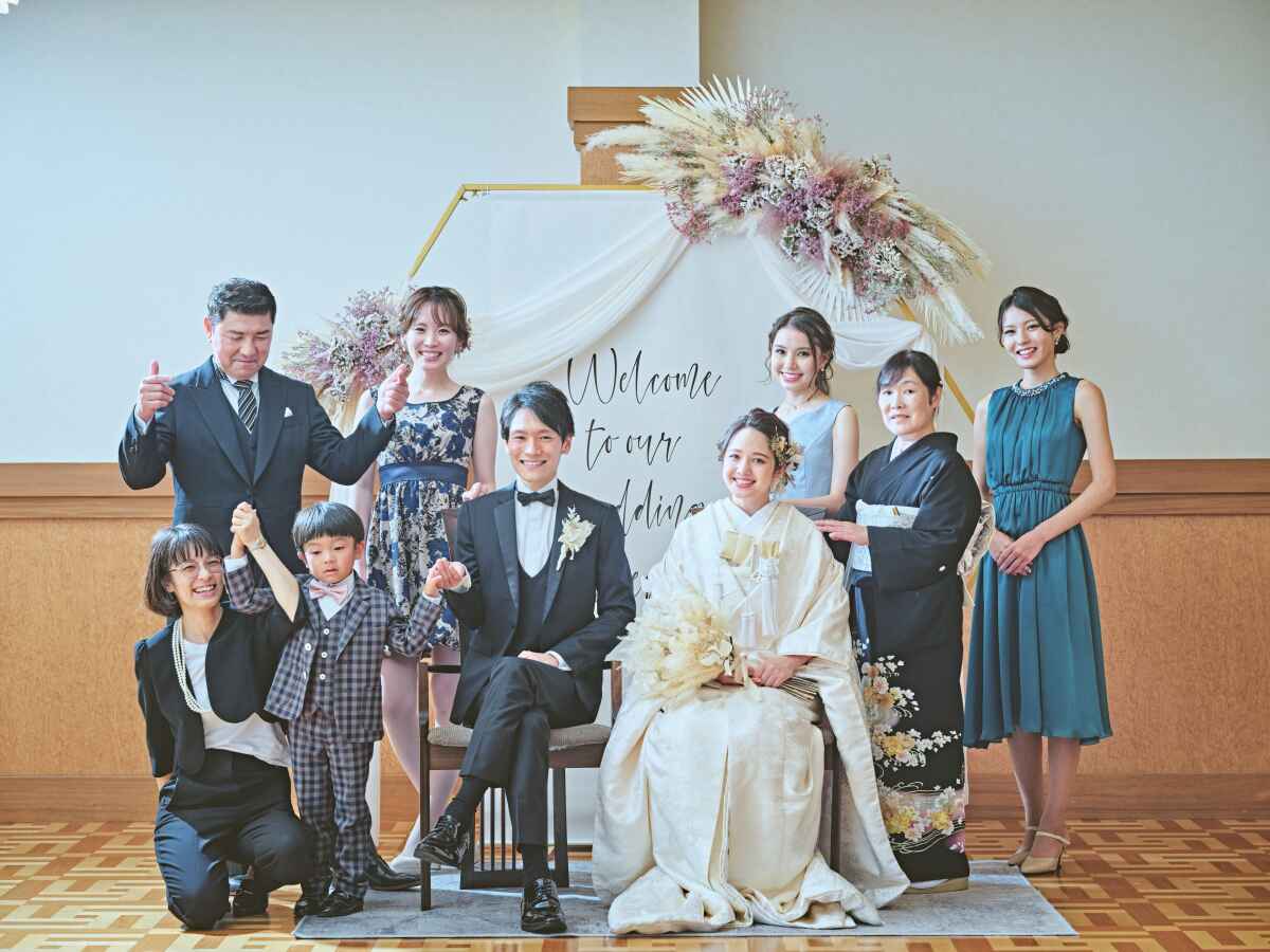家族婚・フォトウェディングを相談【お悩み中でも◎ 来館特典付】