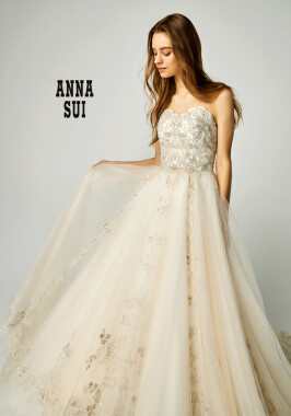 ANNA SUI